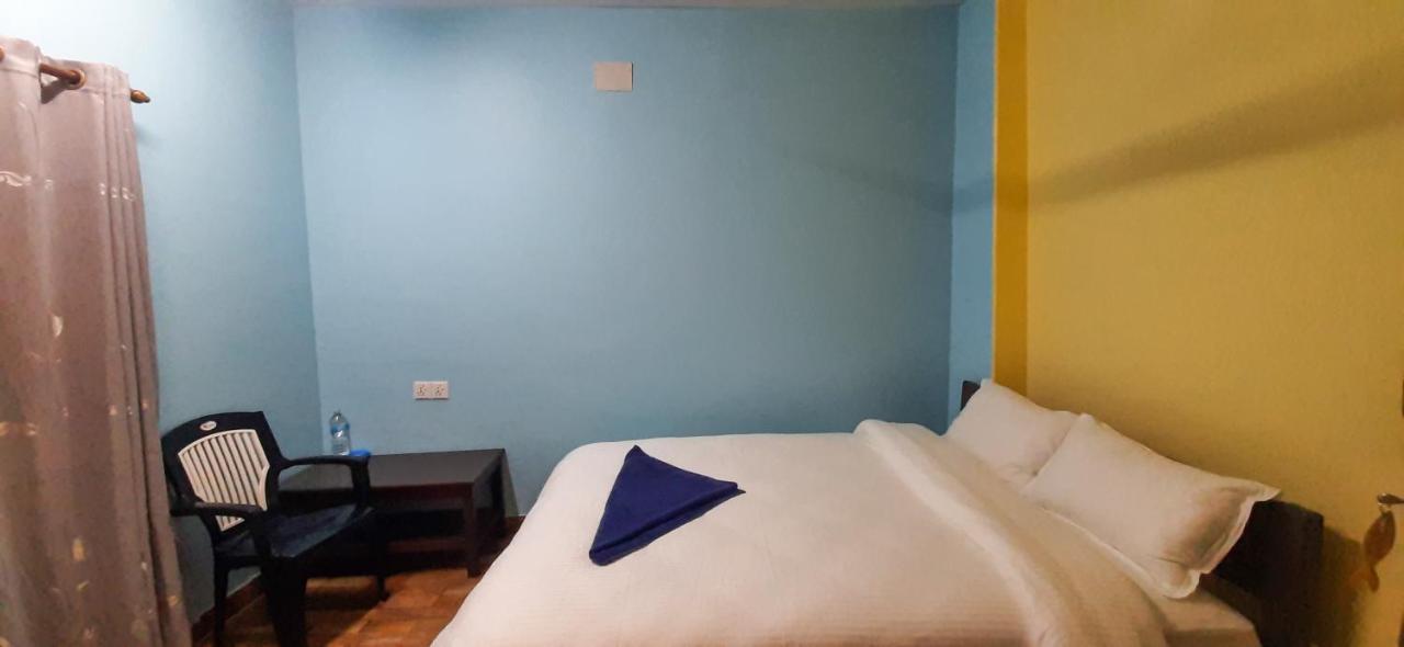 The Maple Inn Pokhara Ngoại thất bức ảnh