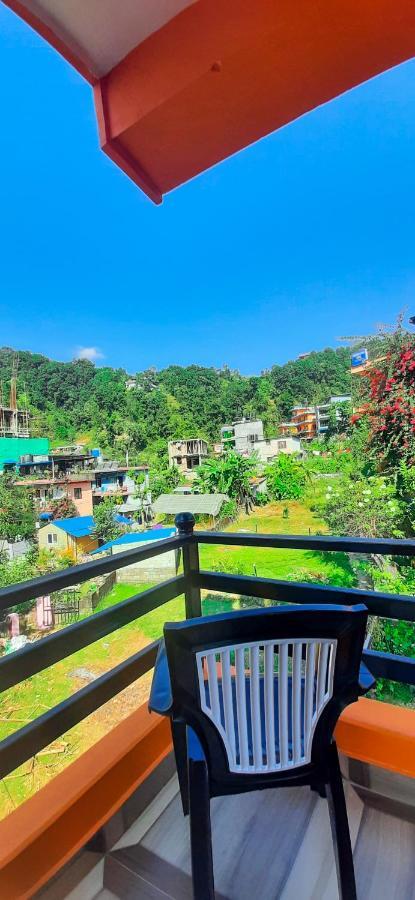 The Maple Inn Pokhara Ngoại thất bức ảnh
